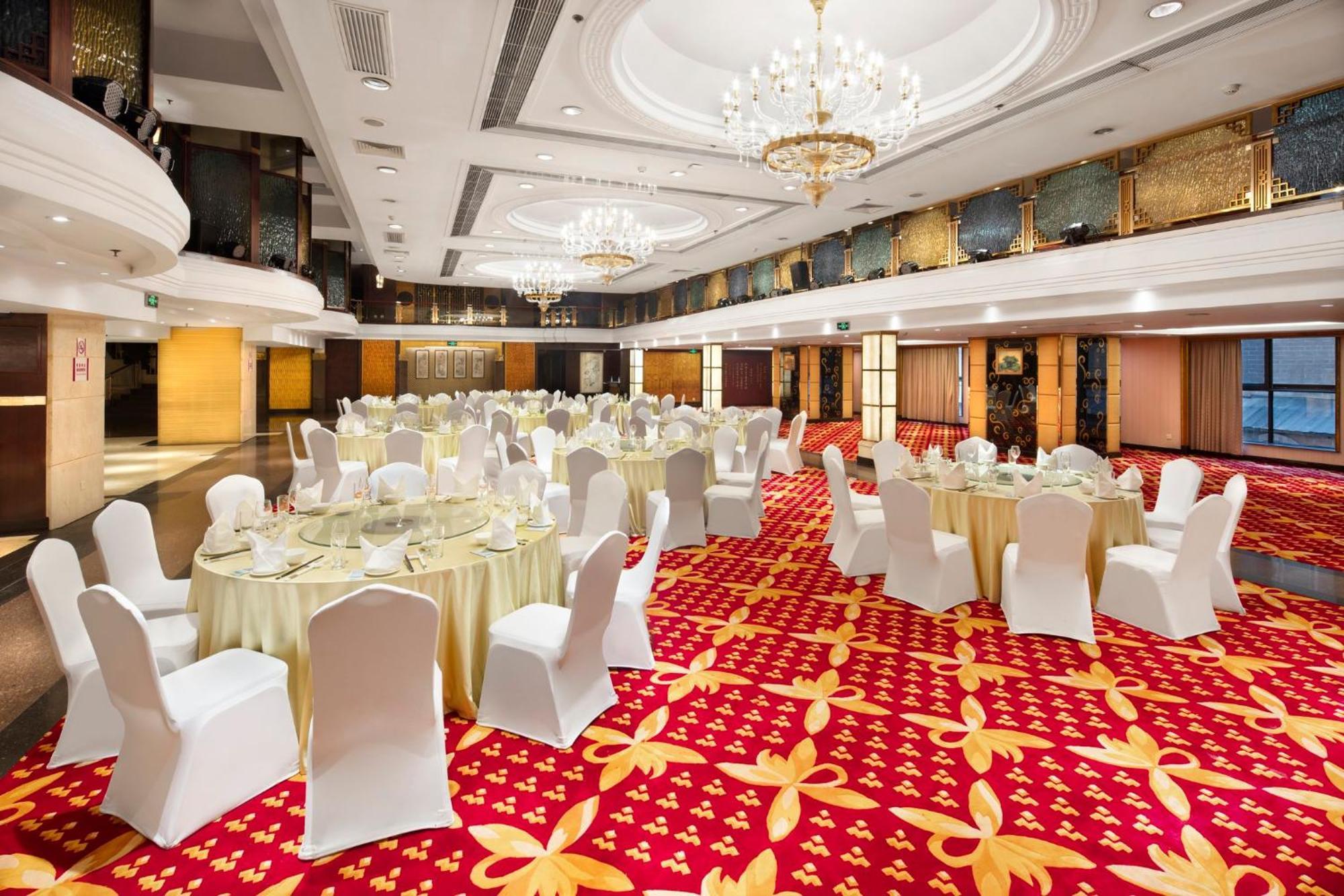 Crowne Plaza Chengdu City Center By Ihg Exterior photo